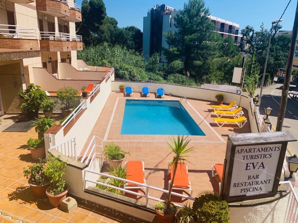 Eva Aparthotel Lloret de Mar Exterior photo