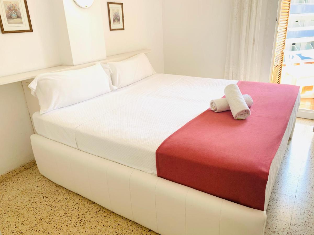 Eva Aparthotel Lloret de Mar Exterior photo