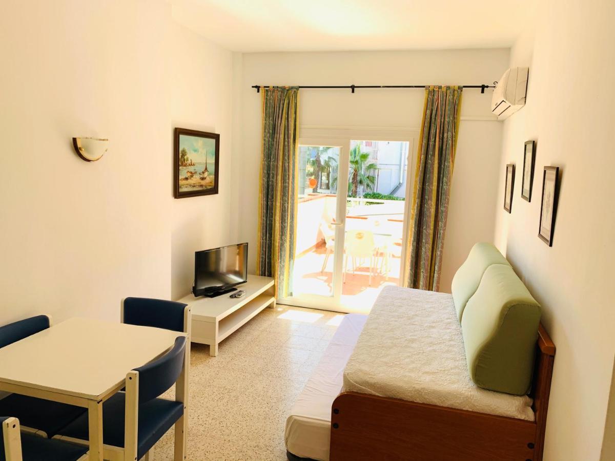 Eva Aparthotel Lloret de Mar Exterior photo