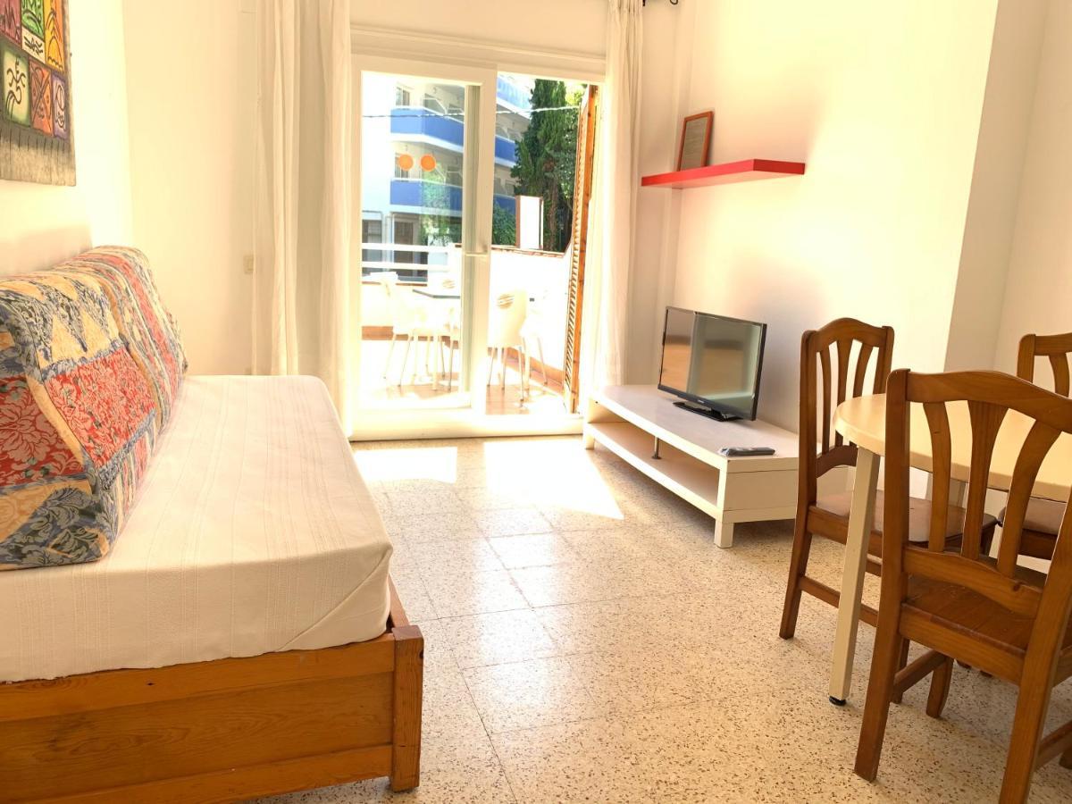 Eva Aparthotel Lloret de Mar Exterior photo